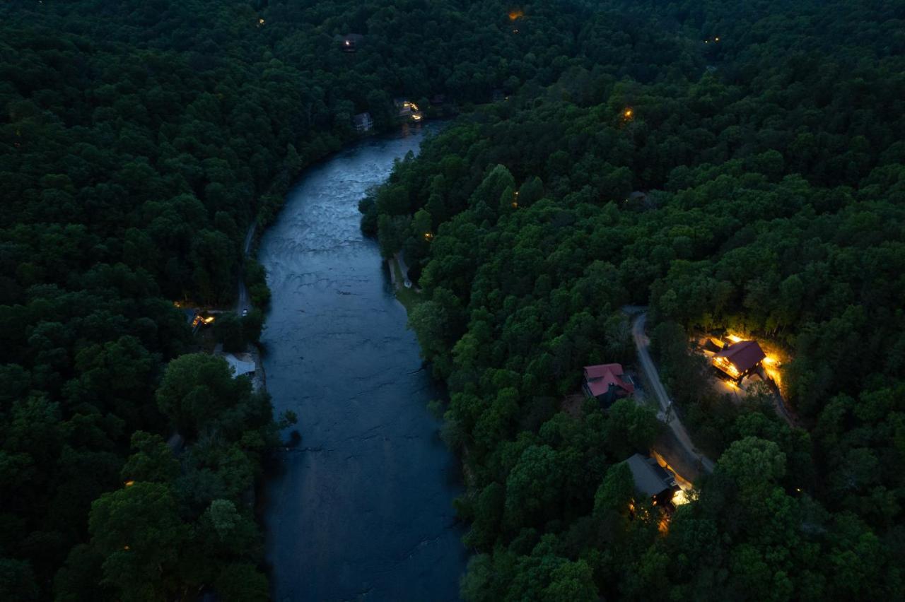Trout N' About Your Blue Ridge Mountains Retreat, Hot Tub + Game Room! Ellijay Luaran gambar