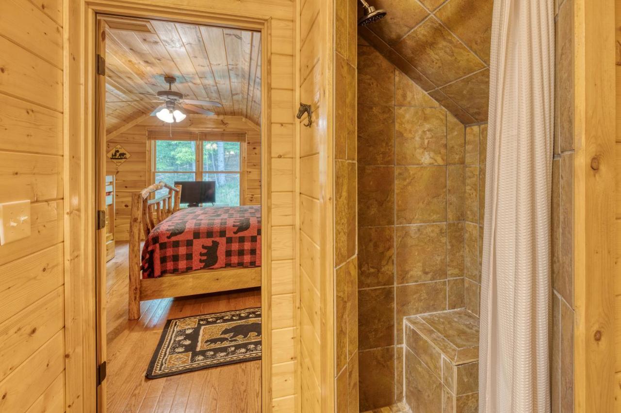 Trout N' About Your Blue Ridge Mountains Retreat, Hot Tub + Game Room! Ellijay Luaran gambar